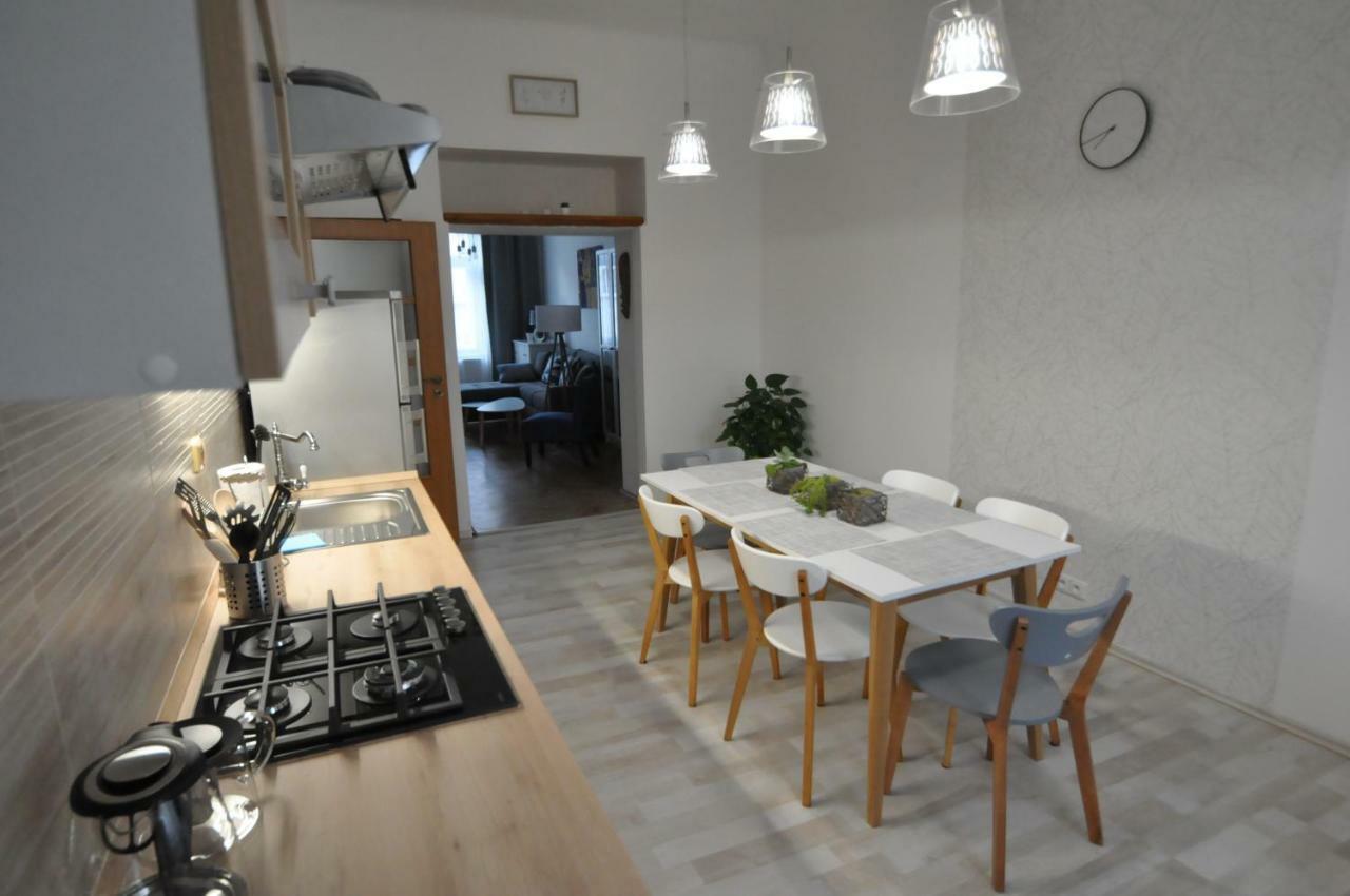 Jirina Appartments Πράγα Εξωτερικό φωτογραφία