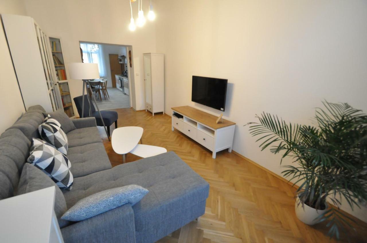 Jirina Appartments Πράγα Εξωτερικό φωτογραφία